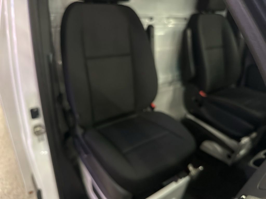 Used 2019 Freightliner Sprinter 3500 w/ Premium Package image 9