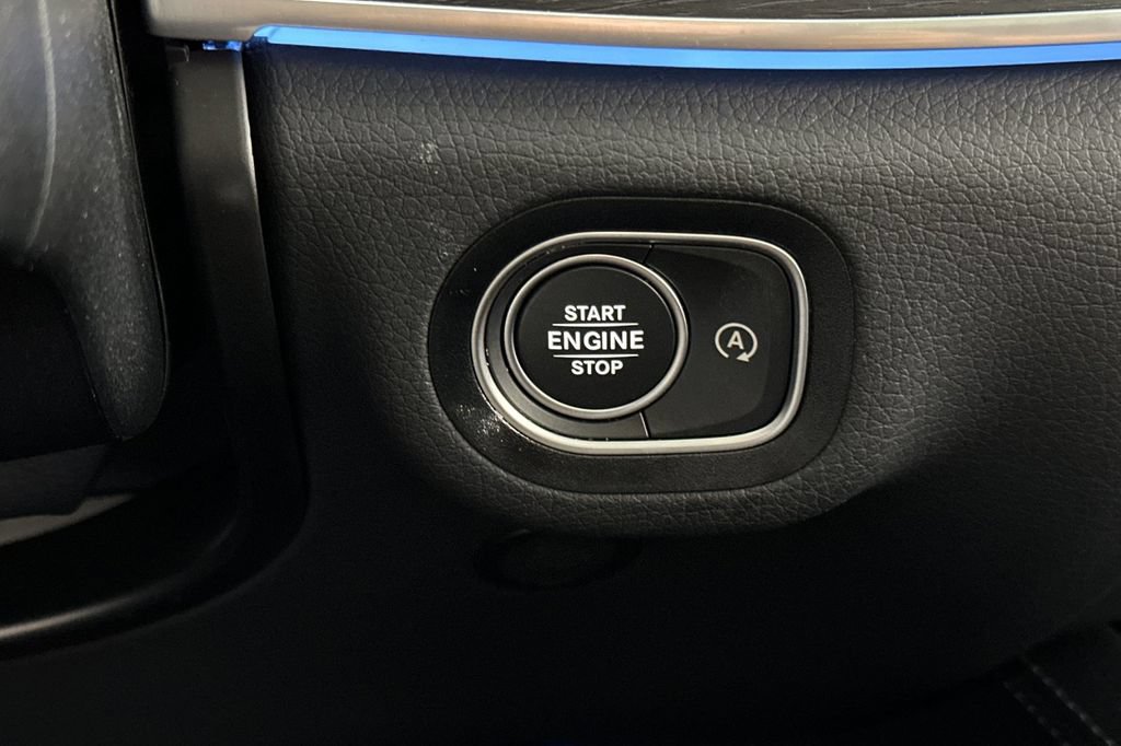 Certified 2026 Mercedes-Benz GLS 450 4MATIC image 28