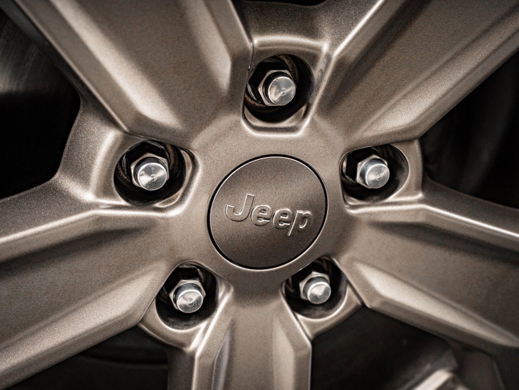 Used 2018 Jeep Wrangler Unlimited Sport image 8