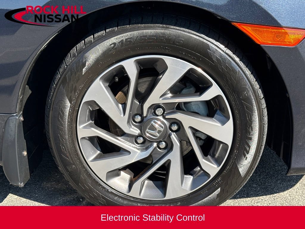 Used 2018 Honda Civic EX image 9