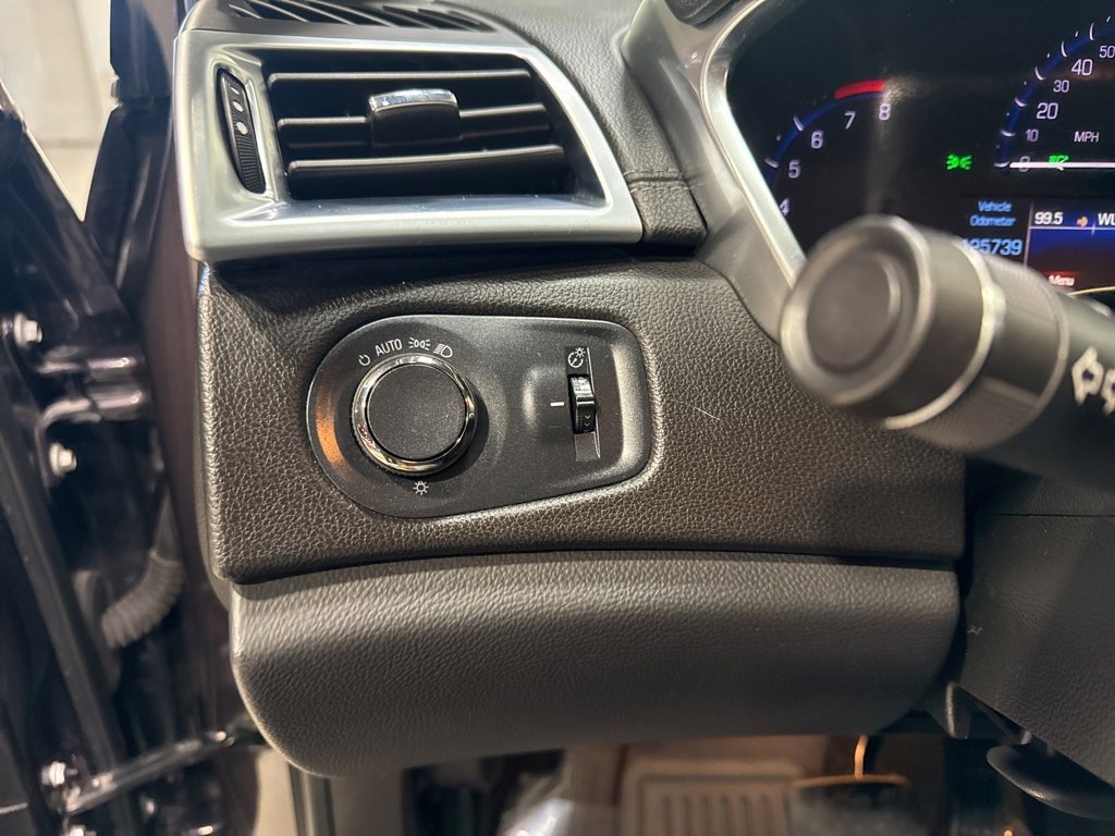 Used 2015 Cadillac SRX Luxury w/ Driver Awareness Package image 14