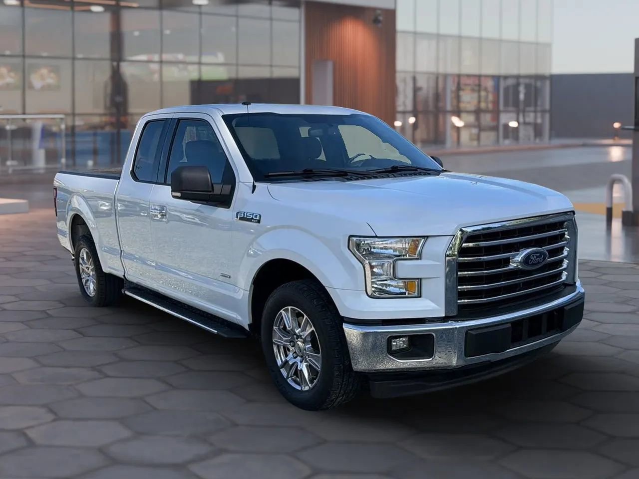 Used 2017 Ford F150 XLT w/ Equipment Group 301A Mid RWD image 19