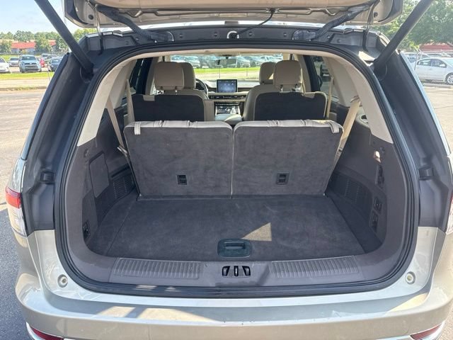 Used 2023 Lincoln Aviator Reserve w/ Equipment Group 201A AWD/4WD image 26