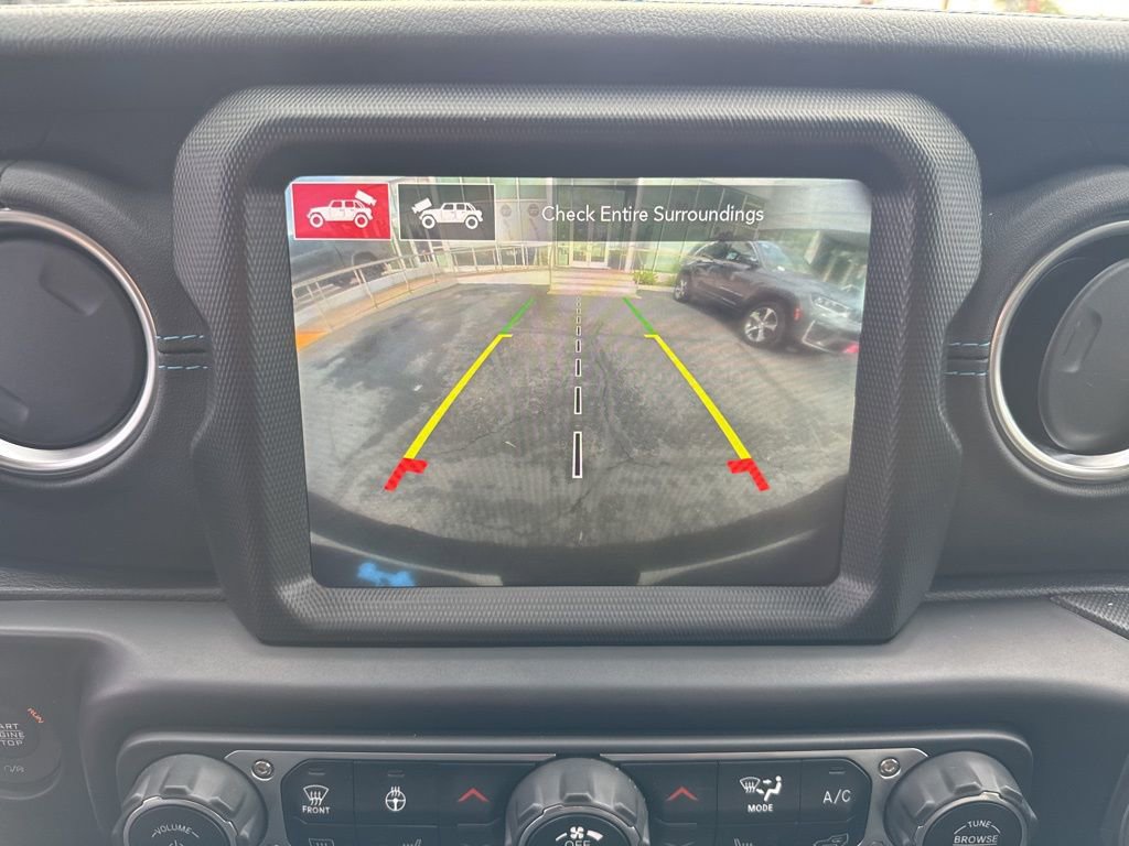 Used 2021 Jeep Wrangler Unlimited Rubicon 4xe w/ Steel Bumper Group image 21