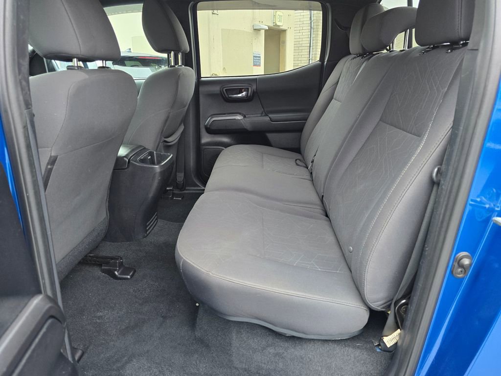 Used 2018 Toyota Tacoma TRD Off-Road image 20