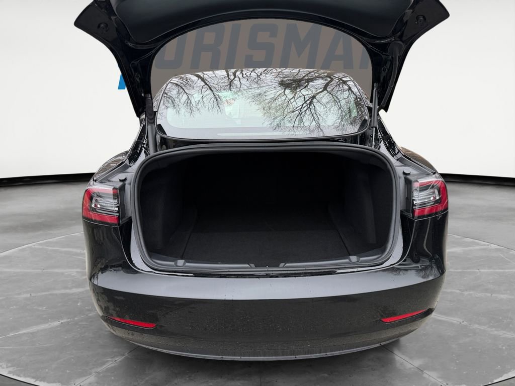 Used 2023 Tesla Model 3 Standard Range image 24