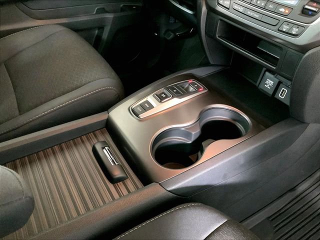 Used 2021 Honda Passport Sport image 16