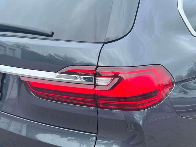 Used 2019 BMW X7 xDrive50i w/ Premium Package AWD/4WD image 10