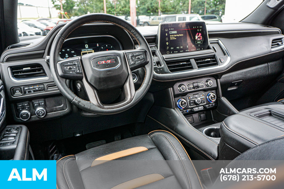 Used 2023 GMC Yukon XL AT4 AWD/4WD image 29