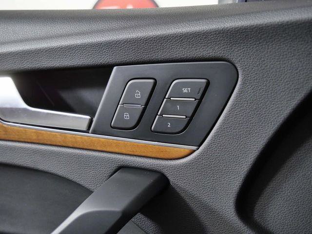 Used 2022 Audi Q5 2.0T Premium Plus image 26