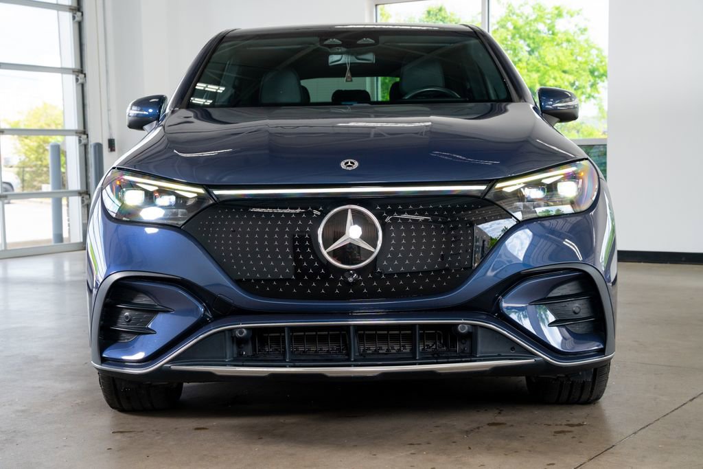Used 2025 Mercedes-Benz EQE 350+ SUV image 4