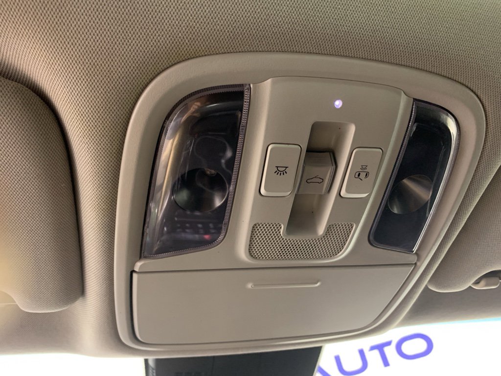 Used 2019 Kia Stinger GT-Line w/ Sun & Sound Package image 29