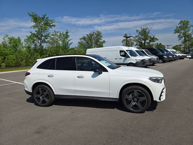 New 2026 Mercedes-Benz GLC 300 4MATIC image 2