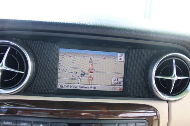 Used 2013 Mercedes-Benz SLK 250 image 38