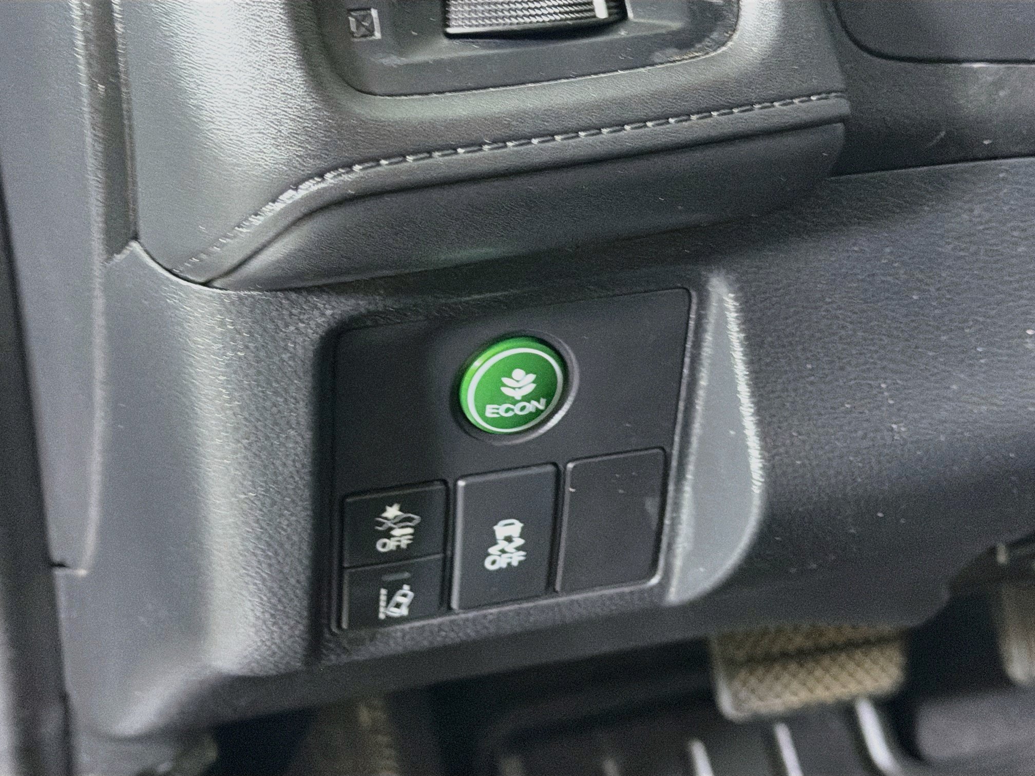 Used 2021 Honda HR-V EX-L image 17