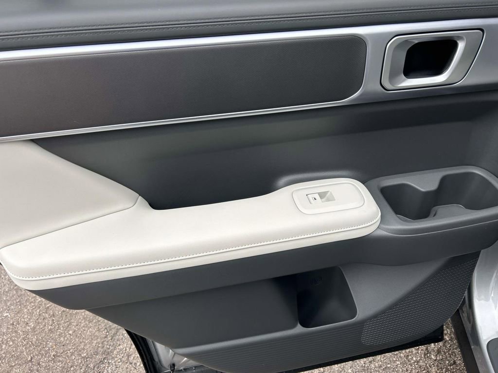 New 2026 Hyundai Santa Fe SEL image 18