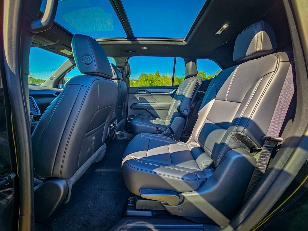 New 2027 GMC Acadia Elevation w/ Black Edition AWD/4WD image 34