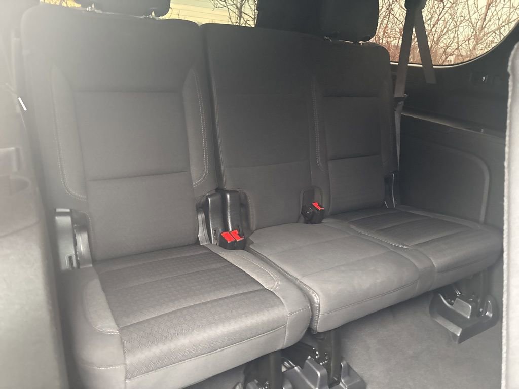 Used 2021 GMC Yukon XL SLE image 28