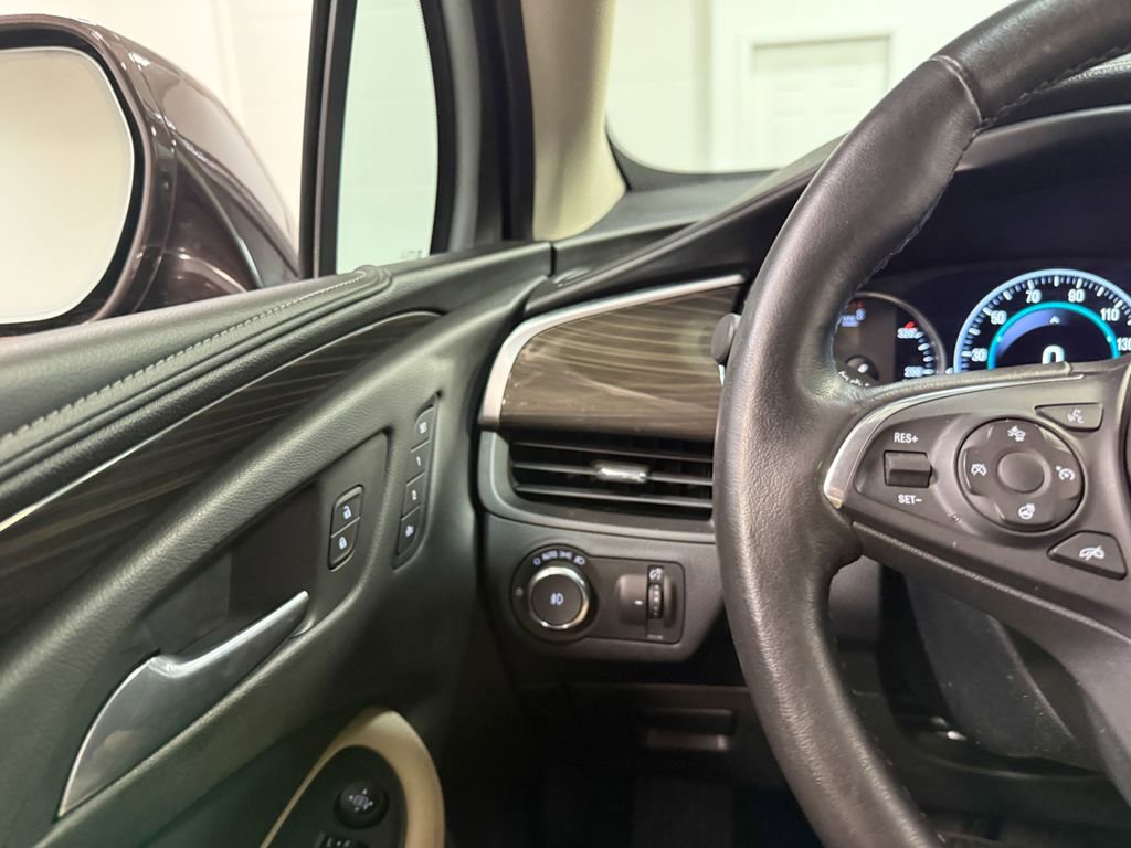 Used 2020 Buick Envision Premium image 74