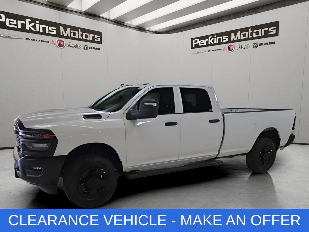 New 2026 RAM 2500 Tradesman AWD/4WD image 3