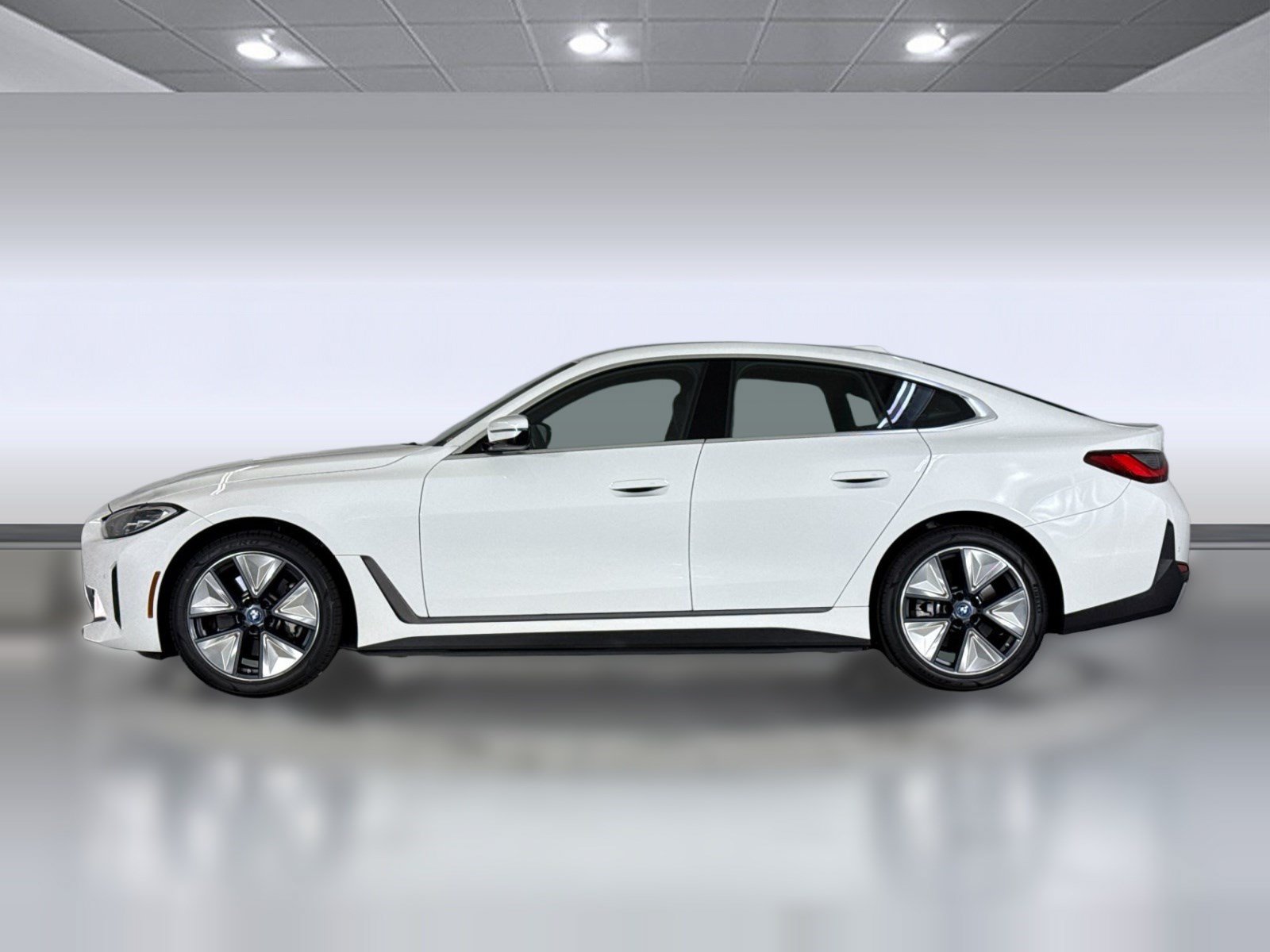 Certified 2024 BMW i4 eDrive35 w/ Convenience Package RWD image 2