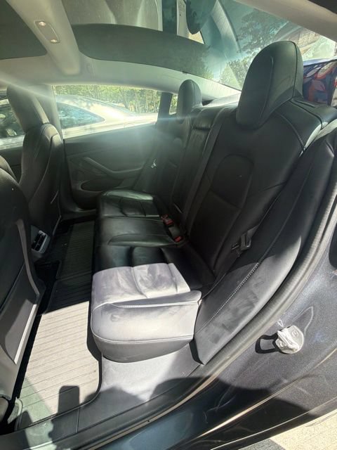 Used 2022 Tesla Model 3 Performance AWD/4WD image 9