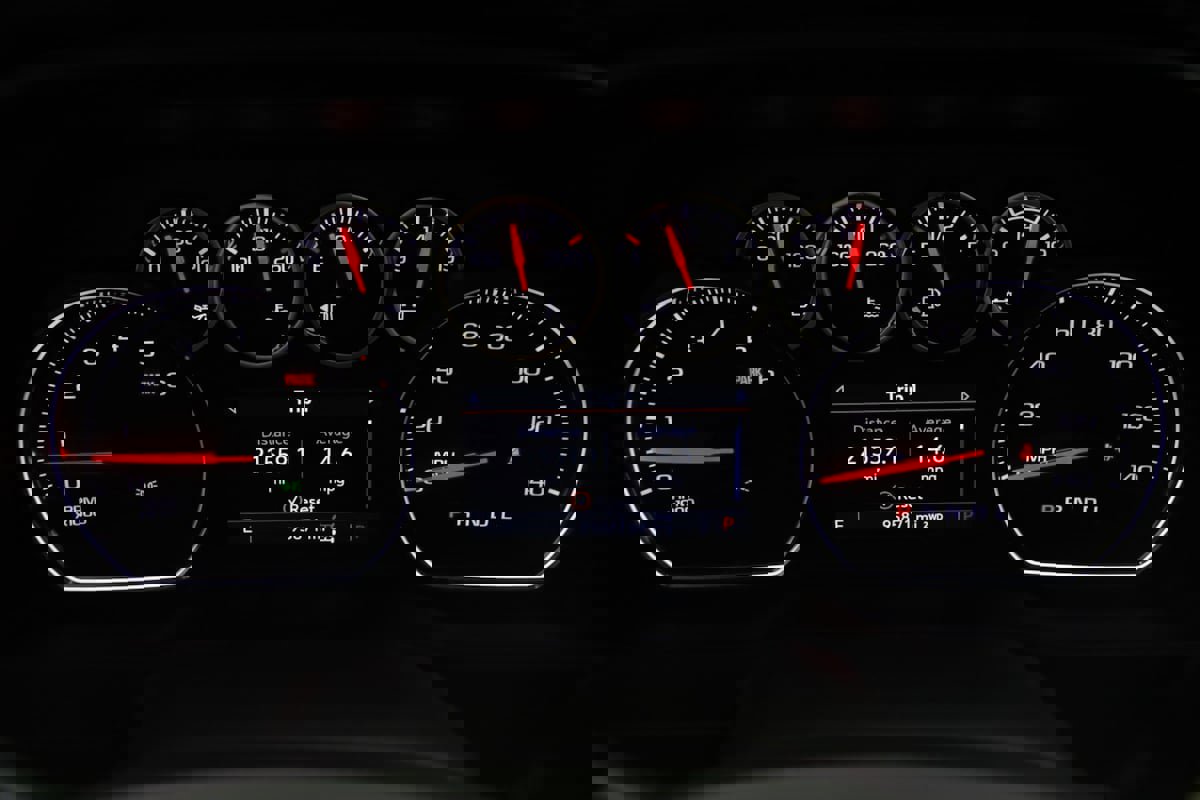 Used 2022 Chevrolet Silverado 2500 LTZ w/ LTZ Plus Package image 18