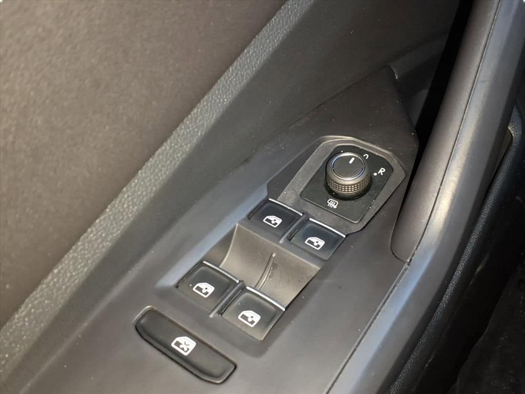 Used 2025 Volkswagen Jetta S image 22