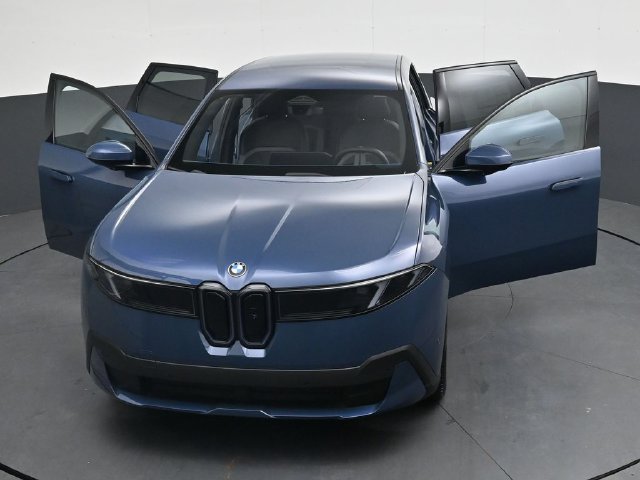 New 2027 BMW iX3 50 xDrive w/ Technology Package AWD/4WD image 41