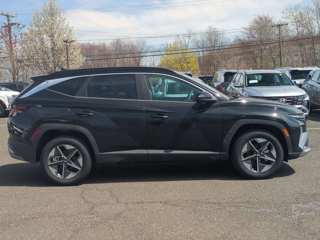 New 2026 Hyundai Tucson SEL AWD/4WD image 2