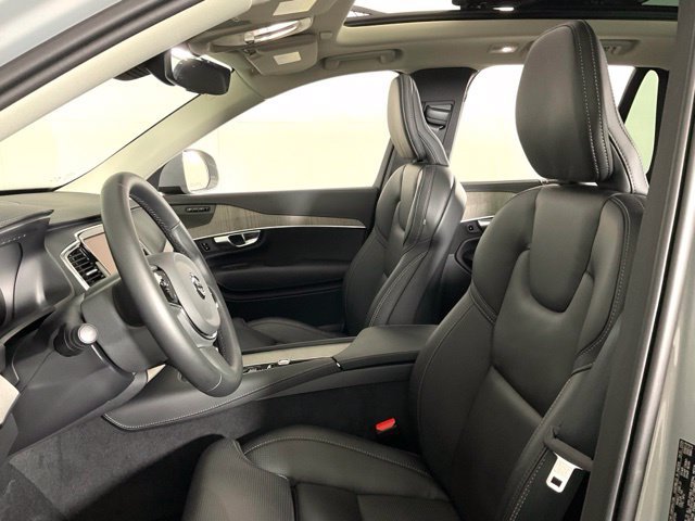 Certified 2024 Volvo XC90 T8 Ultimate w/ Protection Package AWD/4WD image 28