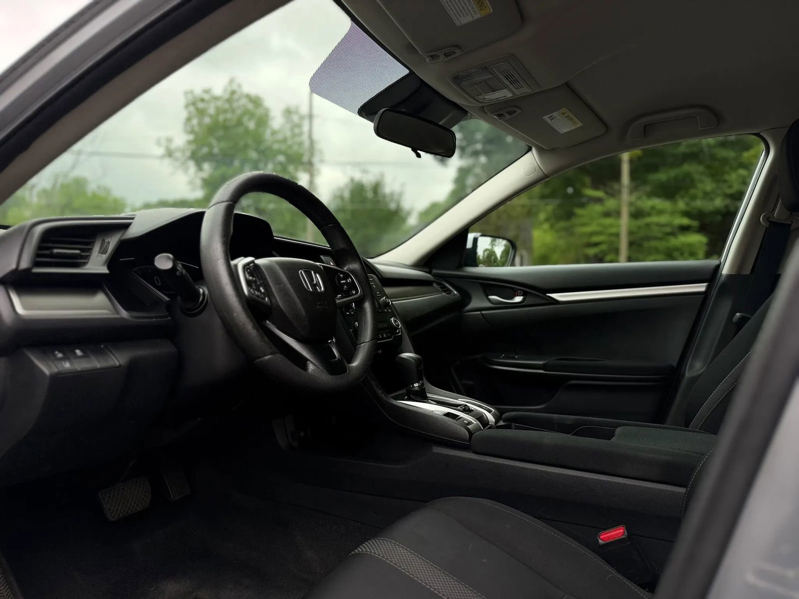 Used 2019 Honda Civic LX image 10