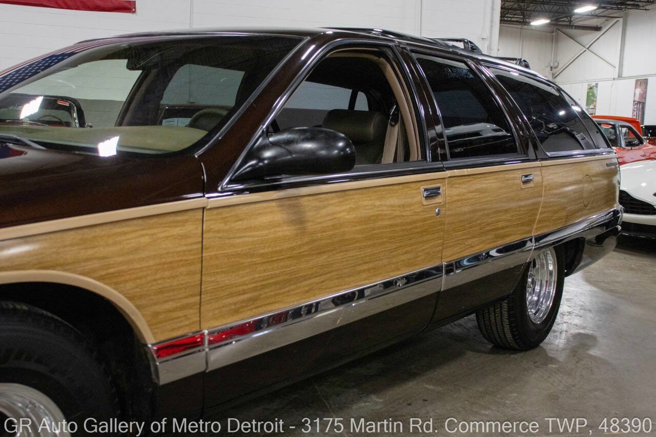 Used 1996 Buick Roadmaster Estate image 22