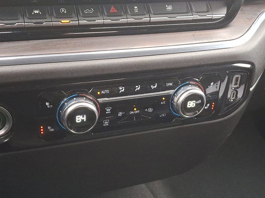 Certified 2024 GMC Sierra 1500 SLT image 16