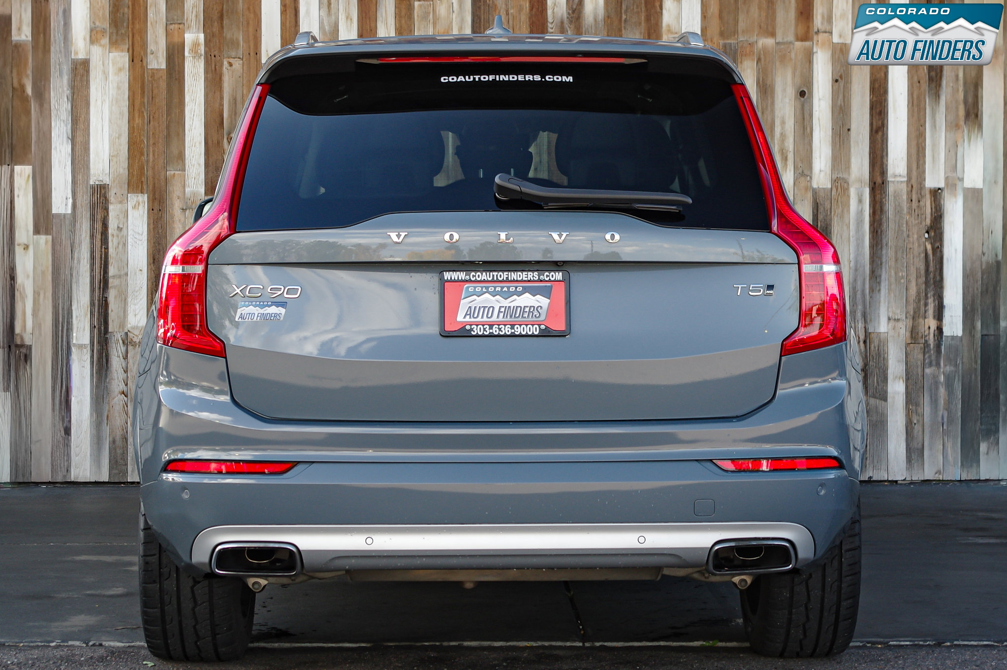 Used 2020 Volvo XC90 T5 Momentum image 5