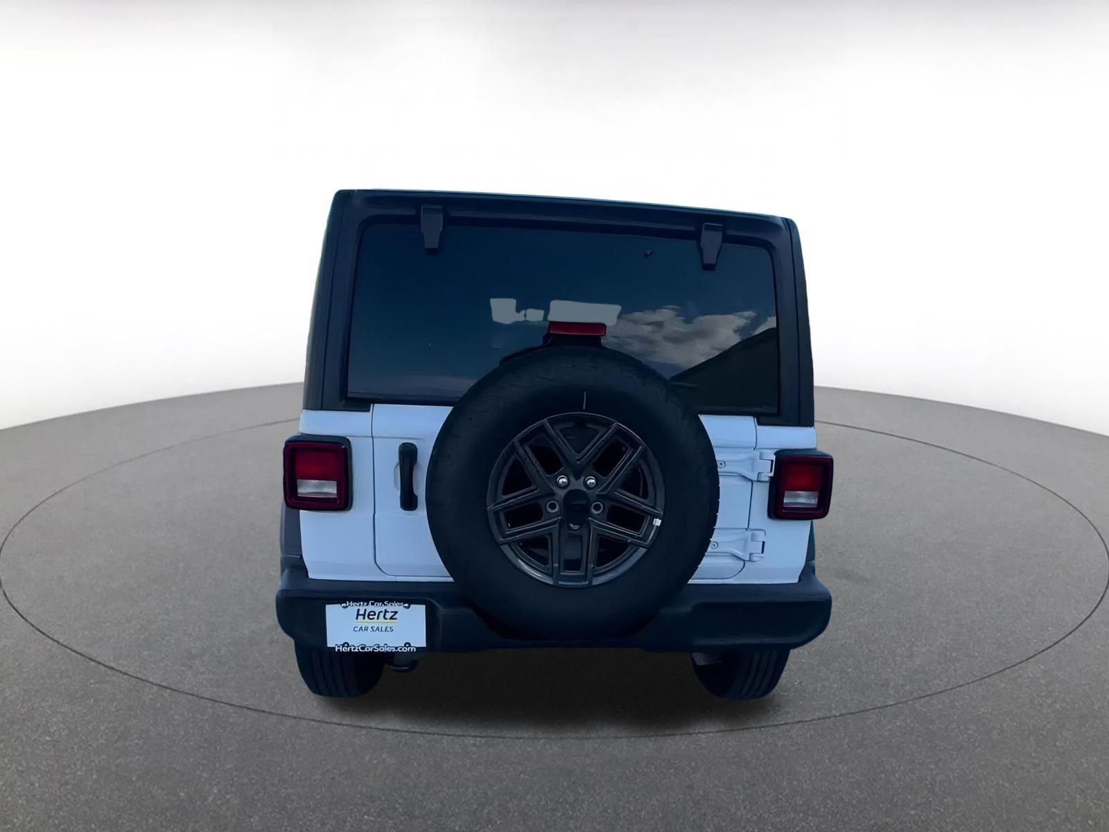 Used 2025 Jeep Wrangler Sport S image 12