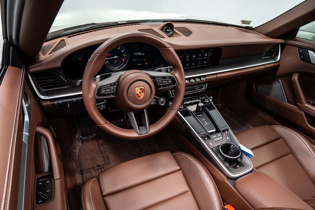 Certified 2024 Porsche 911 Targa 4S image 4