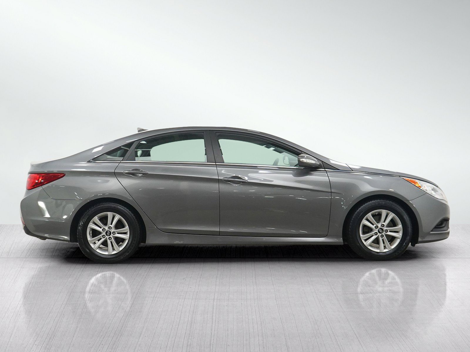 Used 2014 Hyundai Sonata GLS w/ Popular Equipment Group 2 FWD image 7