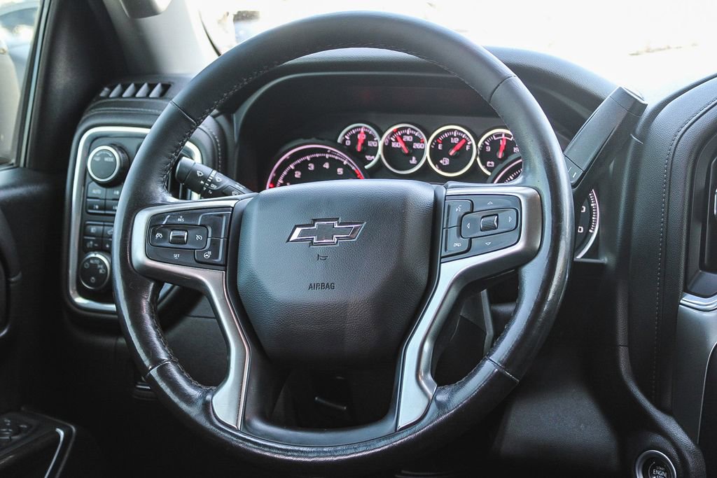 Used 2021 Chevrolet Silverado 1500 RST image 15