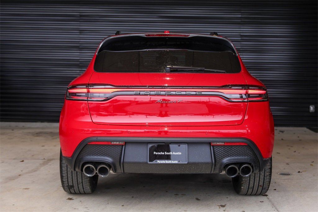 Certified 2025 Porsche Macan Turbo image 8