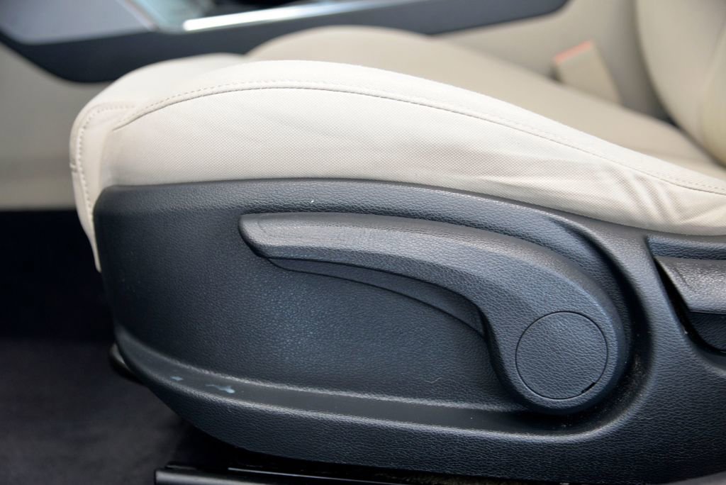Used 2016 Hyundai Sonata SE FWD image 16