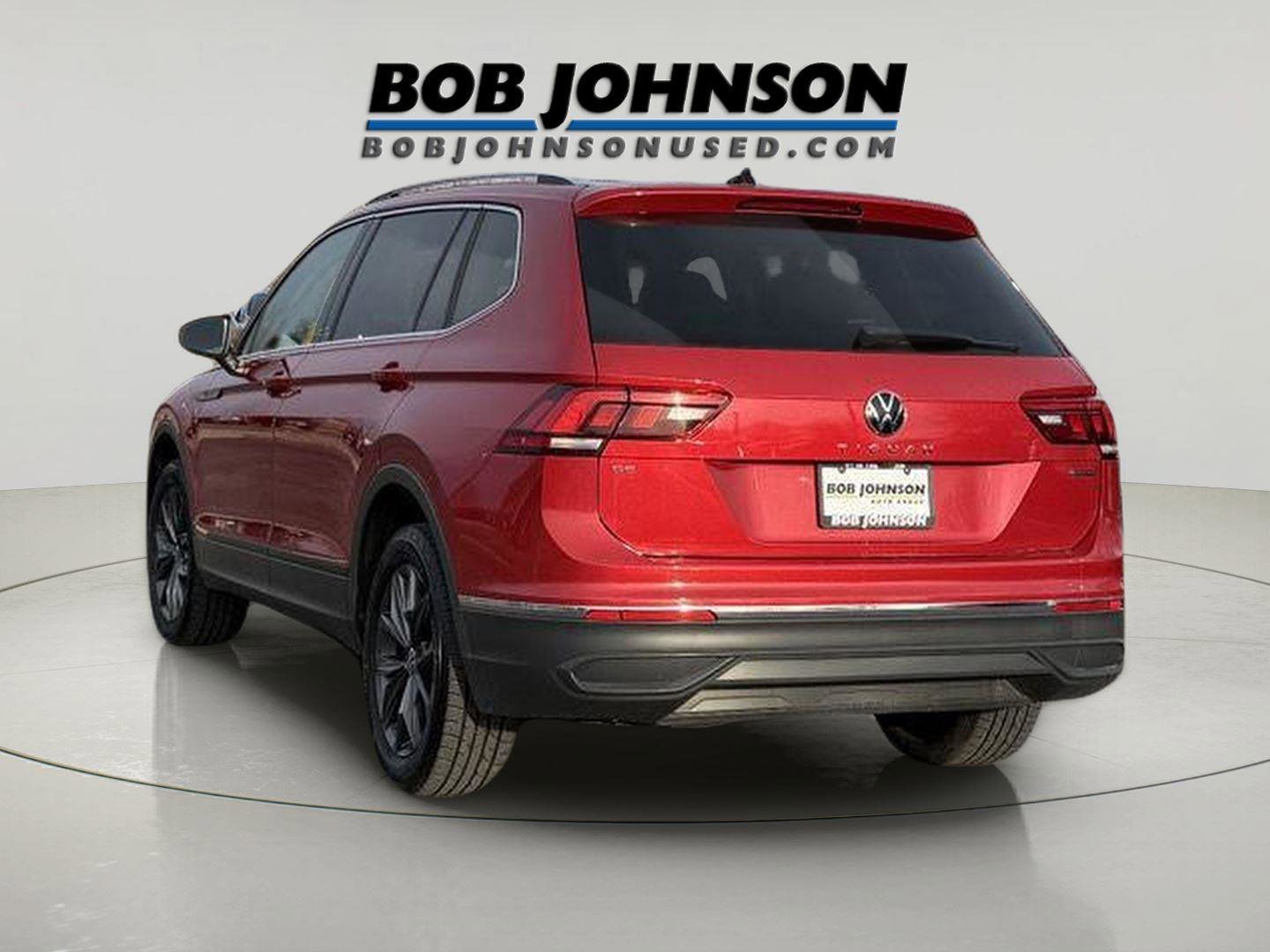 Used 2022 Volkswagen Tiguan SE AWD/4WD image 4