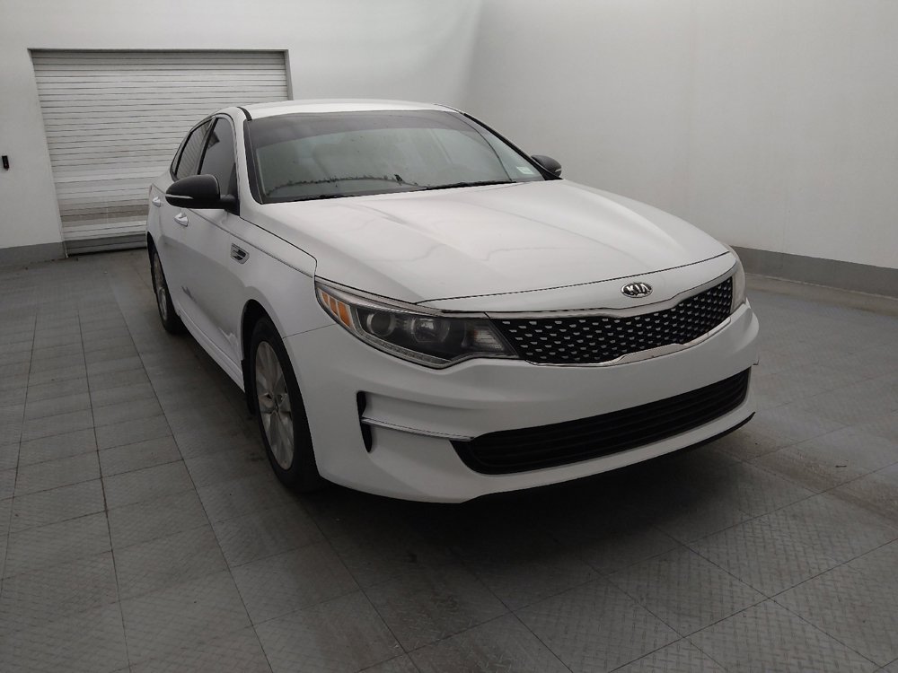 Used 2018 Kia Optima EX image 14