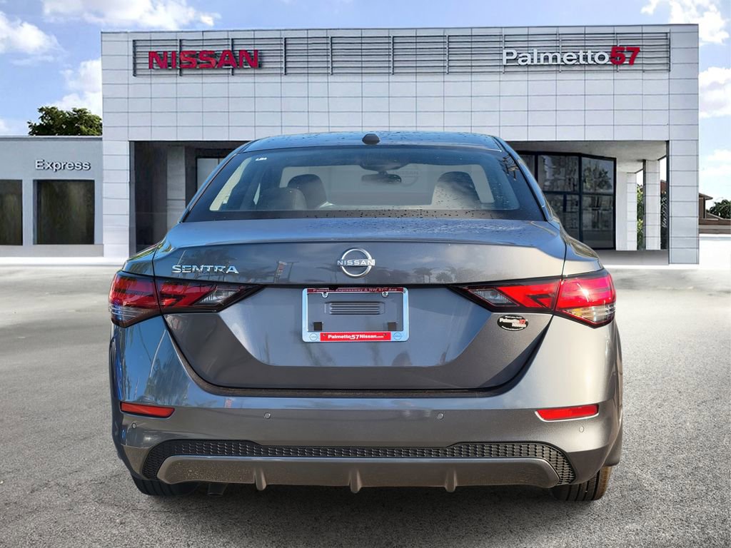 Used 2025 Nissan Sentra SV image 5