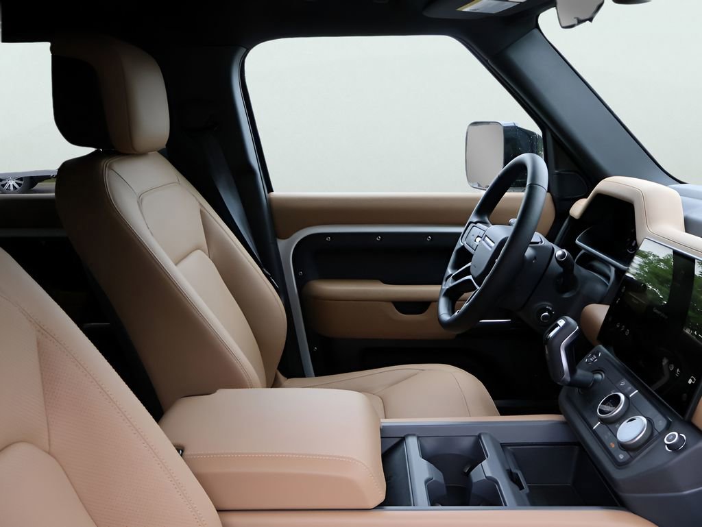 New 2026 Land Rover Defender 110 X-Dynamic SE AWD/4WD image 8