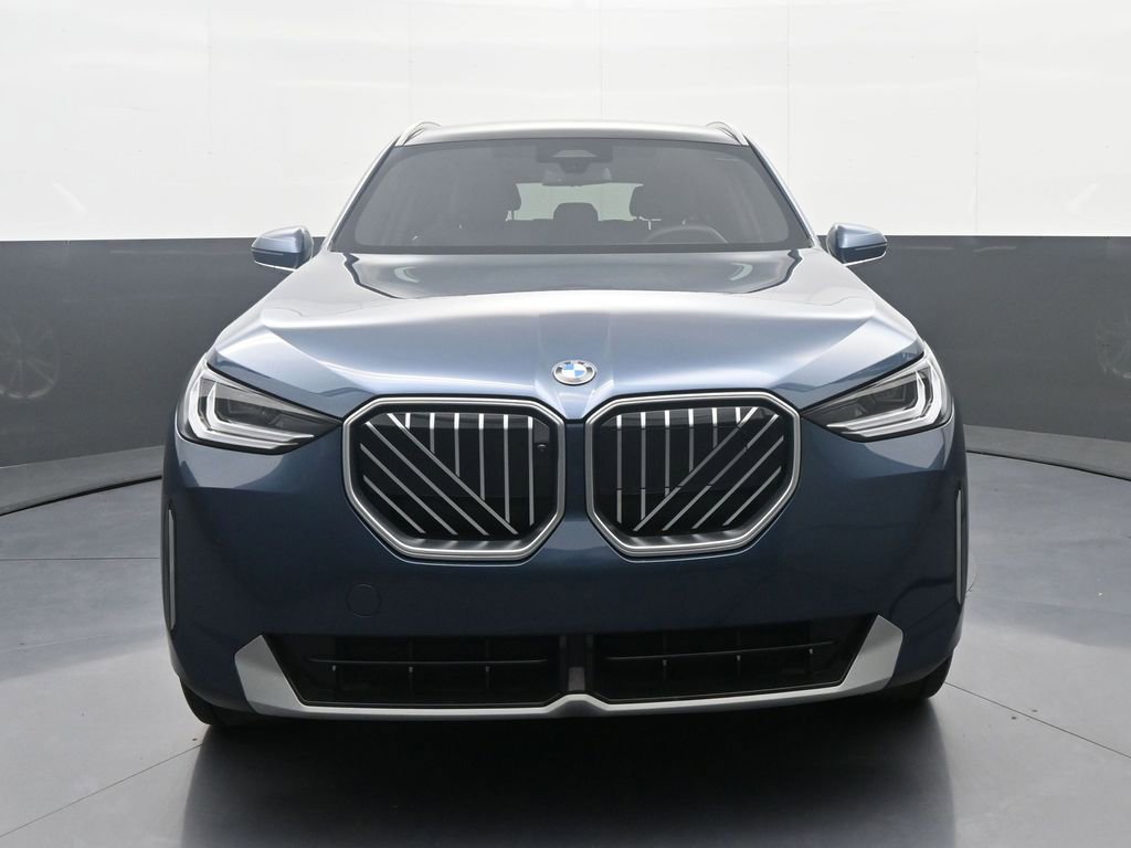 Used 2025 BMW X3 xDrive30 w/ Premium Package AWD/4WD image 2