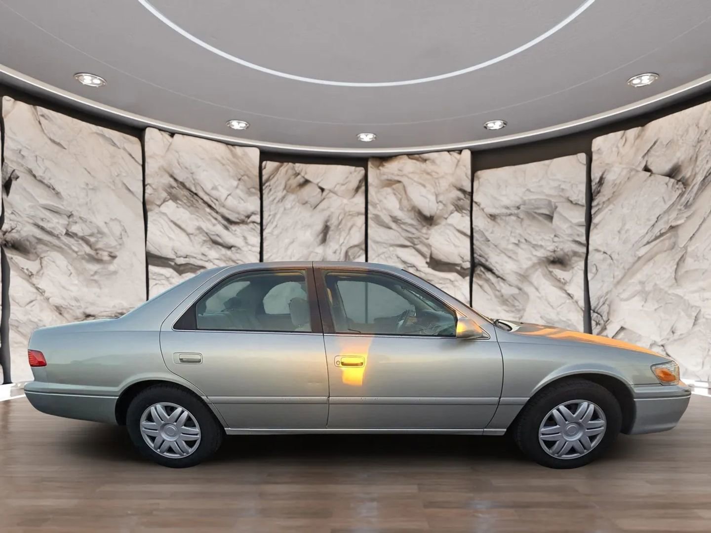 Used 2000 Toyota Camry LE image 4