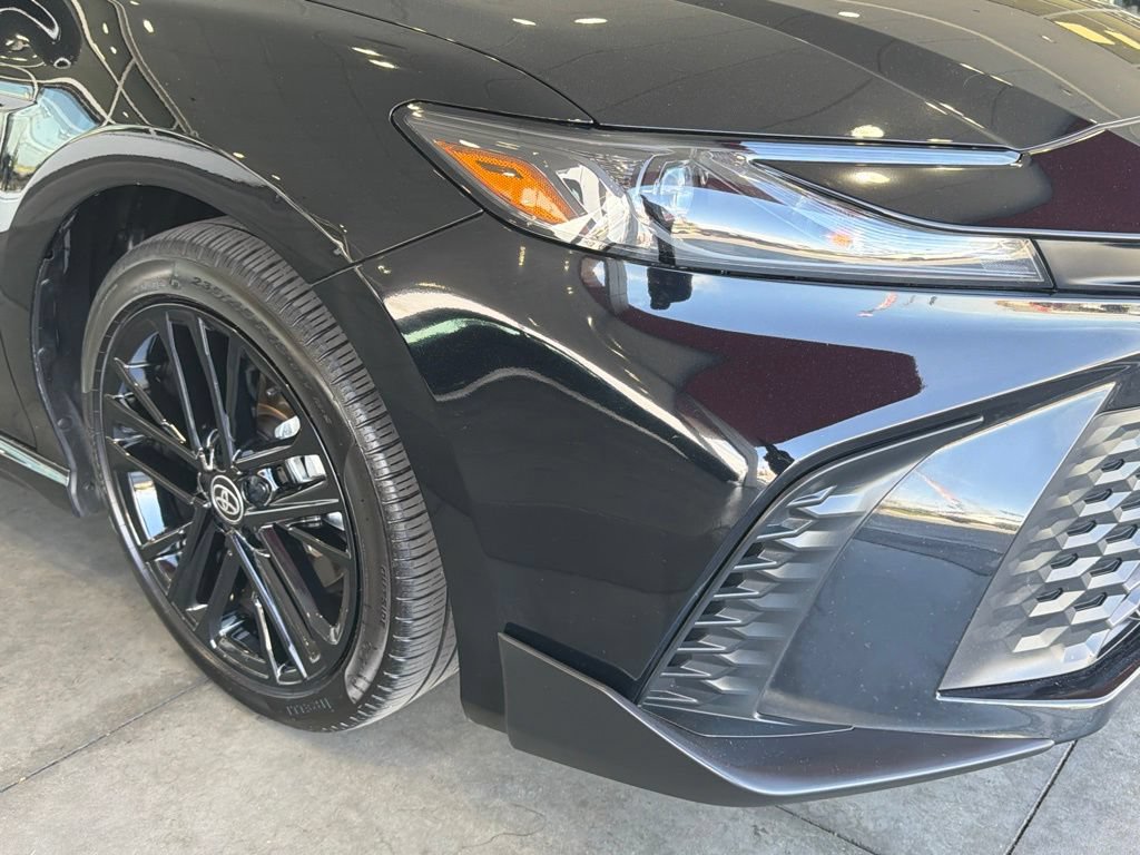Used 2025 Toyota Camry SE w/ Multimedia Upgrade Package FWD image 8