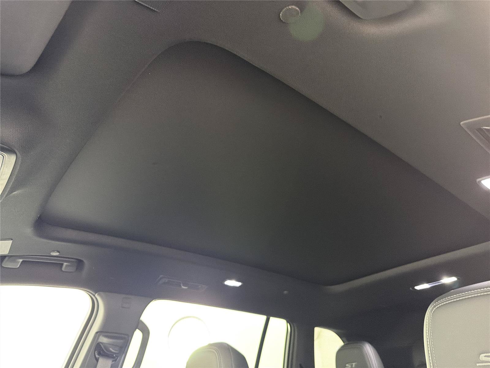 New 2026 Buick Enclave Sport Touring w/ Power Package FWD image 34