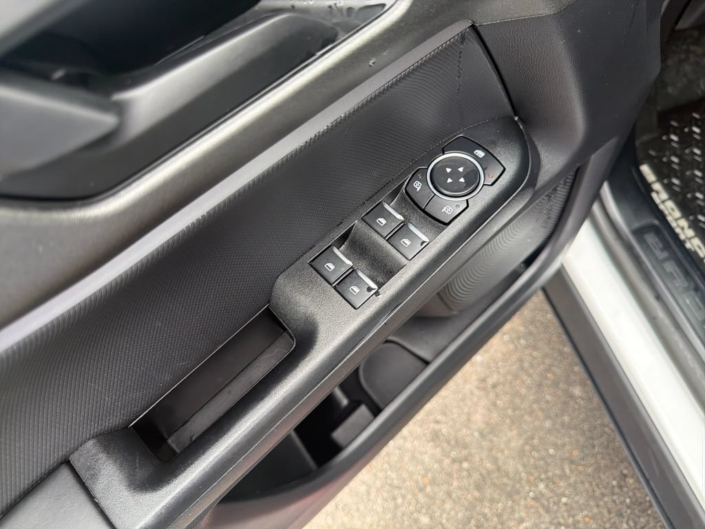 Used 2025 Ford Bronco Sport Outer Banks w/ Outer Banks Tech Package+ AWD/4WD image 11